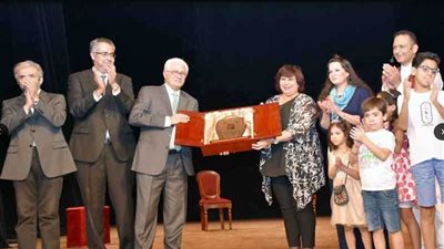 وزيرة الثقافة تكرم اسم الشاعر فؤاد حداد على خشبة المسرح القومي (صور)