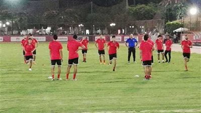 كواليس مران الأهلي الأول.. واقعة غريبة وغياب الثنائي الأجنبي