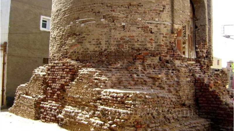 الآثار: بدء أعمال