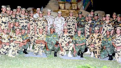 إفطار في عرين الأسود