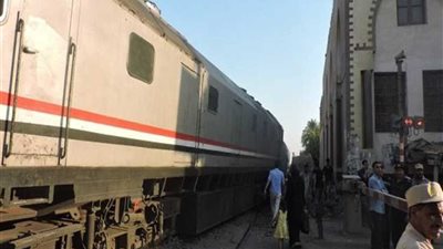 توقف حركة قطارات الصعيد بسبب سقوط جرار عن القضبان بالمنيا
