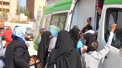 قوافل طبية مجانية بـ17 محافظة