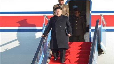 طائرة كيم تصل سنغافورة.. وأخرى تحمل أسراره