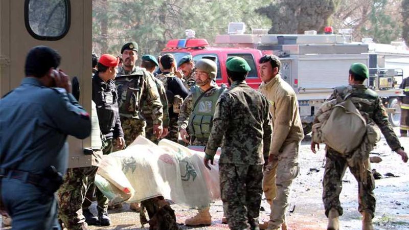 مقتل وإصابة 8 أشخاص