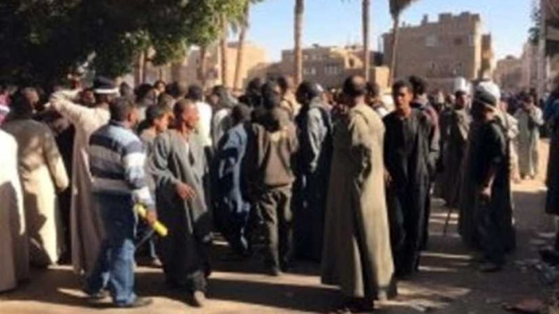 مصرع شخصين وإصابة