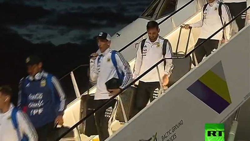 وصول ميسي ورفاقه