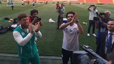 رئيس الشيشان يصطحب 