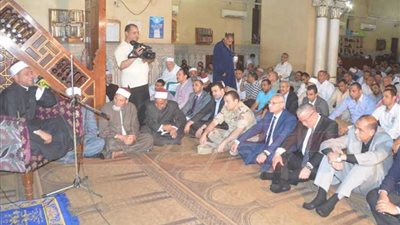 محافظ المنيا يشهد احتفال مديرية الأوقاف بليلة القدر في مسجد الفولي
