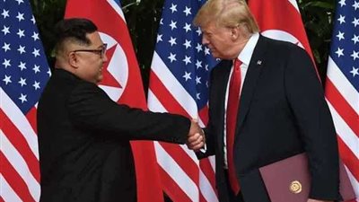 كوريا الشمالية تركع أمام أمريكا