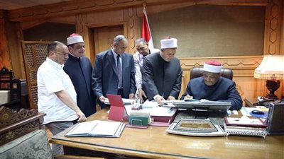 وكيل الأزهر يعتمد نتيجة شهادات القراءات