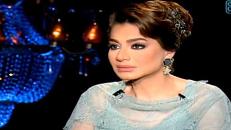 منى عبدالغني تكشف