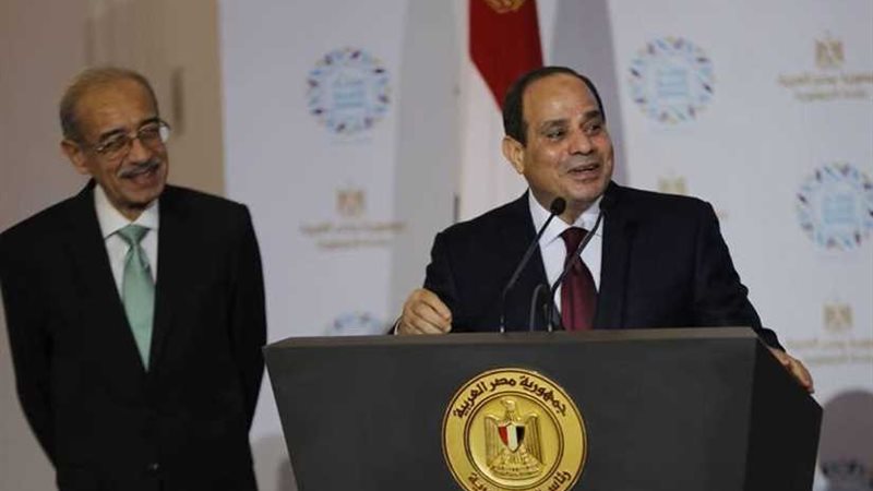 الرئيس السيسي يهنئ