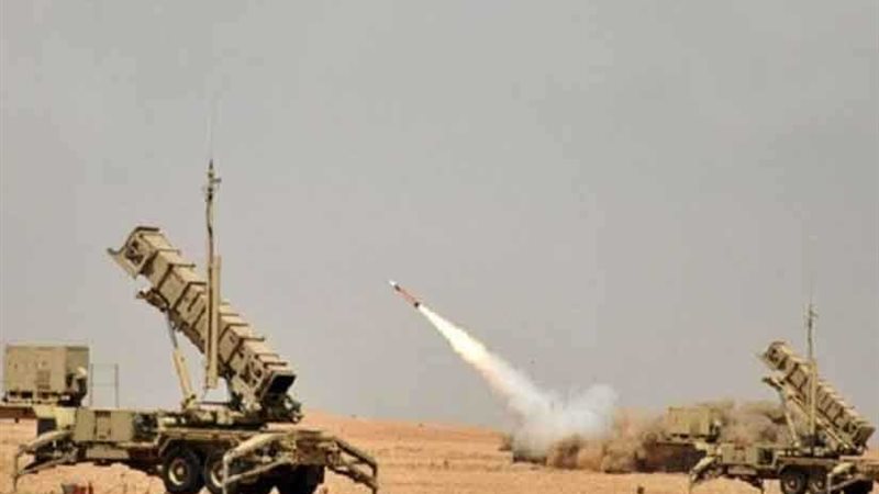 السعودية تتصدى صاروخ