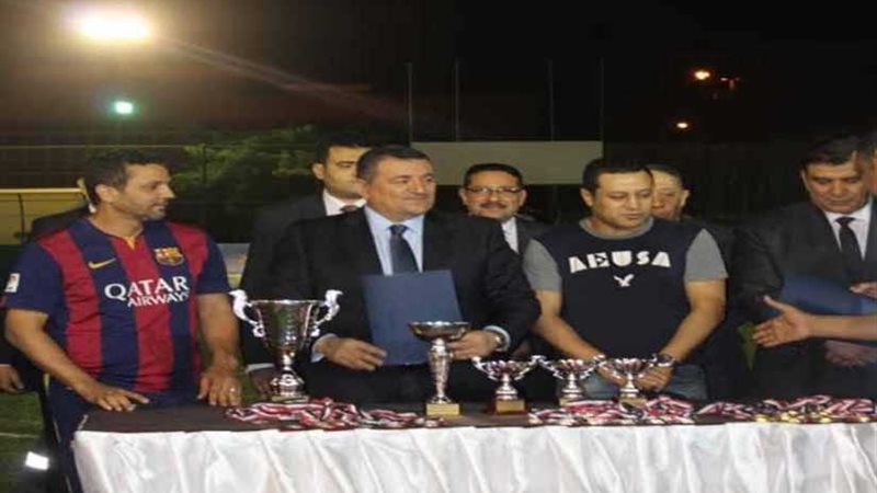 أسامة هيكل يشهد حفل