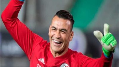 الحضري عن اداء الشناوي: 