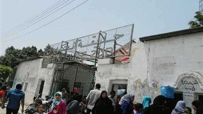 أهالي بني سويف يواصلون الاحتفال بالعيد