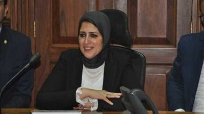 وزيرة الصحة من مستشفى بورسعيد العام: تدريب الكوادر البشرية تمهيداً لتنفيذ قانون التأمين الصحي