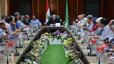 محافظ الدقهلية: لن نتهاون مع من يخالف تعريفة الركوب وعقوبات رادعة تنتظره