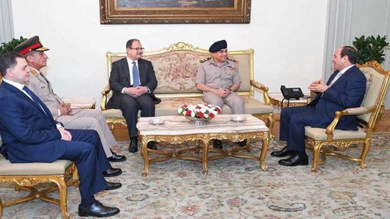 السيسي يشيد بتعاون