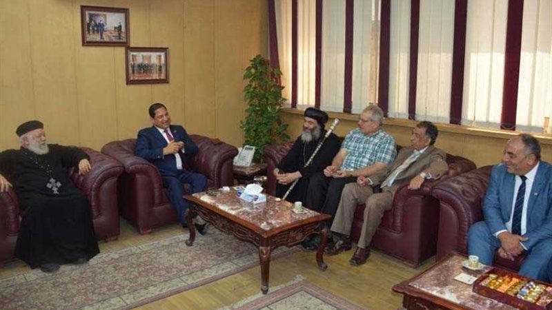 محافظ الغربية يستقبل