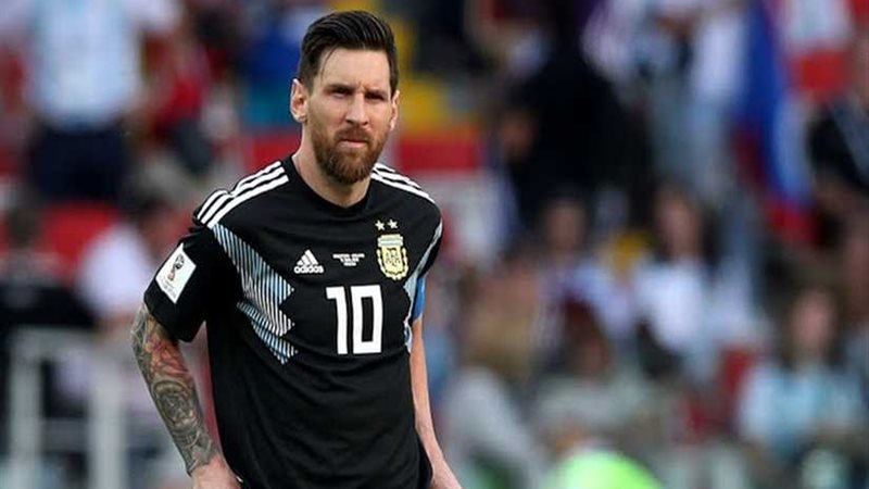 ميسي: يؤلمني إهدار