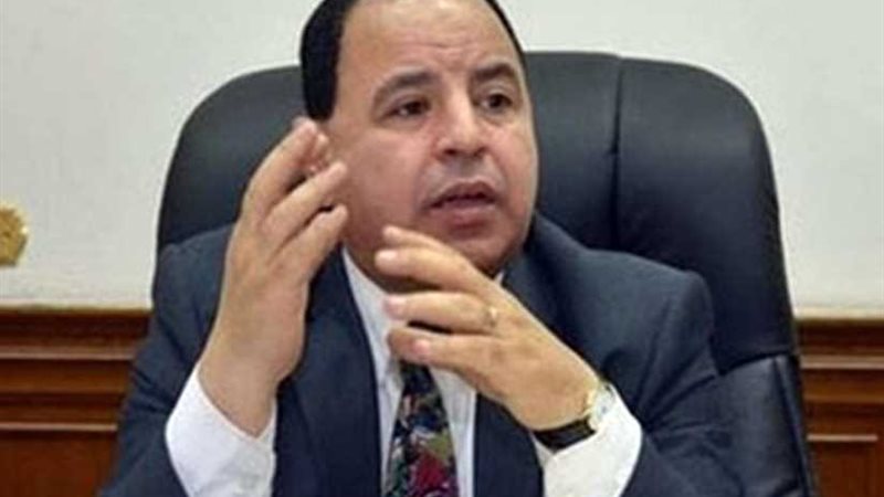 وزير المالية يكشف