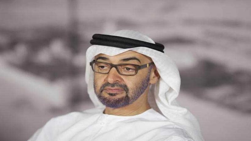 ولي عهد أبوظبي يهنئ