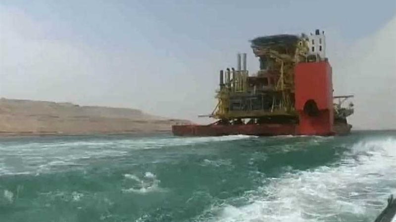 نشطاء خليجيون: أكبر