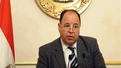 وزير المالية: لا صحة لفرض ضرائب على الآيفون أو عربات الفول