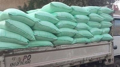 ضبط 14 طن دقيق مدعم قبل بيعه ببني سويف