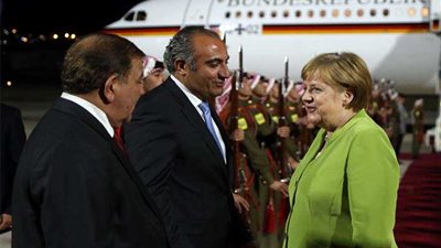 المستشارة الألمانية تصل إلى عمان في زيارة رسمية للأردن