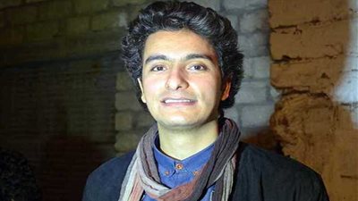 محمد محسن: فقط حينما تموت.. سيحبك الجميع