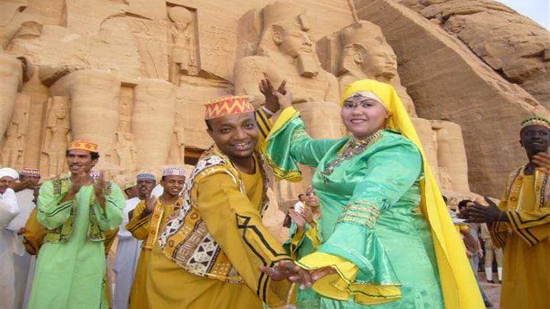 أسوانفي اليونان