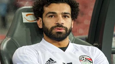 حقيقة خلاف محمد صلاح والجهاز الفني وتهديده بعدم لعب مباراة السعودية (فيديو)