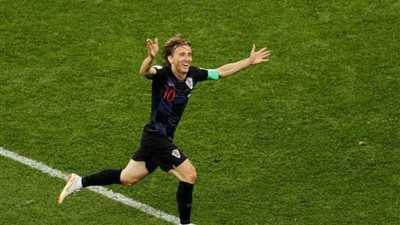 مودريتش يفوز بجائزة أفضل لاعب في مباراة كرواتيا والأرجنتين