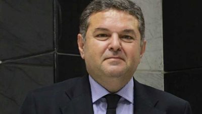 في سابقة هي الأولى.. وزير قطاع الأعمال العام الجديد يلتقي الوزيرين السابقين