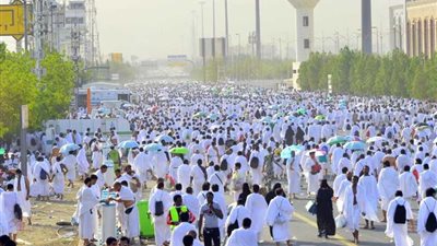 الحجاج يبدأون اليوم البصمة الحيوية لمدة أسبوع