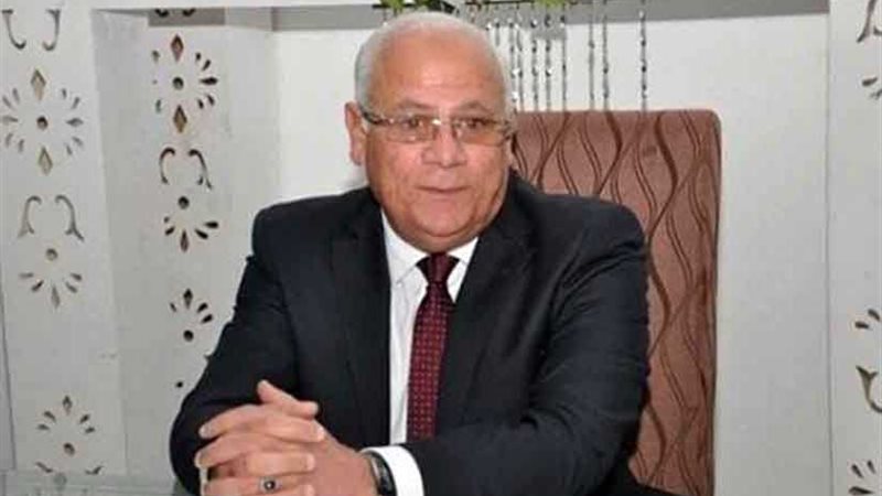 محافظ بورسعيد يكرم