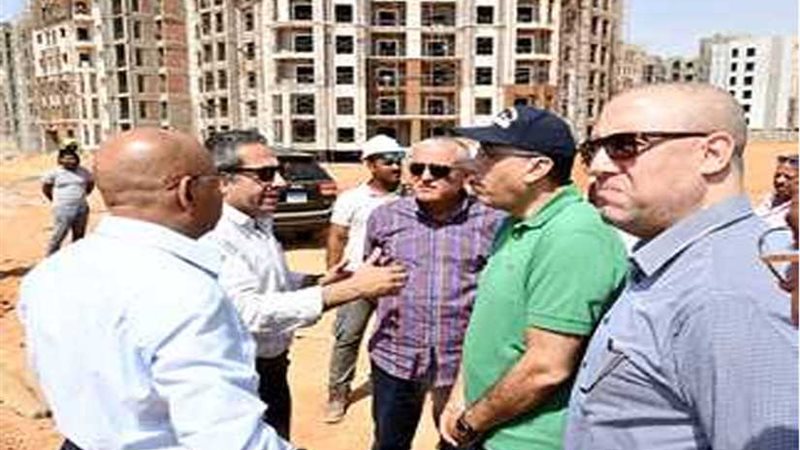 مدبولي يطمئن على