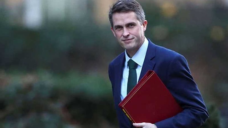 وزير الدفاع البريطاني