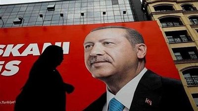 بالفيديوهات.. نرصد كيف زوّر 