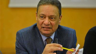 صرف العلاوة الاستثنائية ٢٠٠ جنيه للمؤسسات القومية