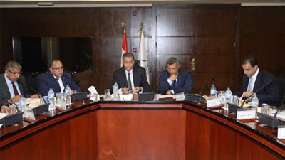 وزير النقل: دعم مشروعات هيئة موانئ البحر الأحمر الاستثمارية