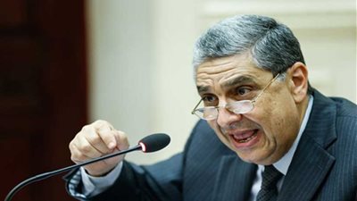 وزير الكهرباء يكشف حجم سرقة التيار الكهربائي في 3 محافظات