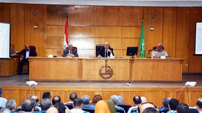 تثبيت 1244 عاملا مؤقتا بتعليم القليوبية.. وحملات أمنية مكبرة لضبط تعريفة الأجرة