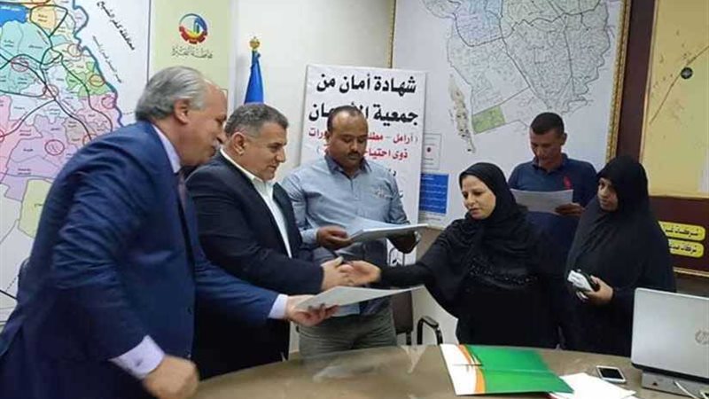 بالصور.. توزيع 25