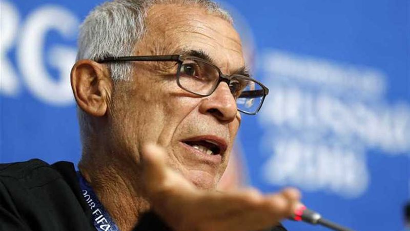 اقالة هيكتور كوبر