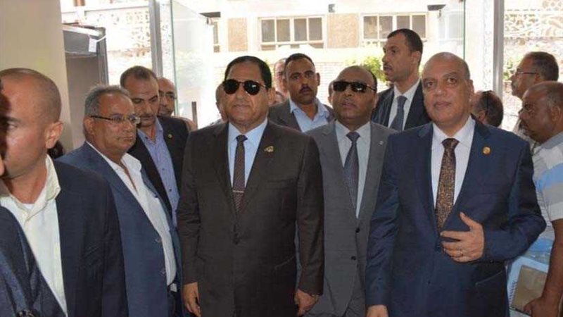 محافظ الغربية يفتتح