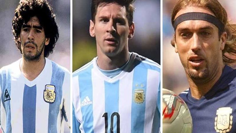 ميسي يعادل إنجاز