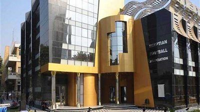 دعوى قضائية تطالب بحل اتحاد الكرة